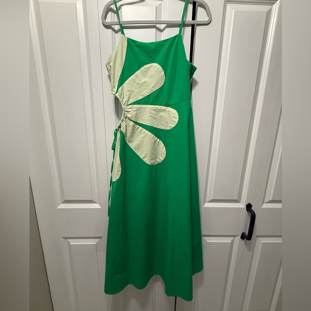 Gorgeous cut out maxi dress NWT